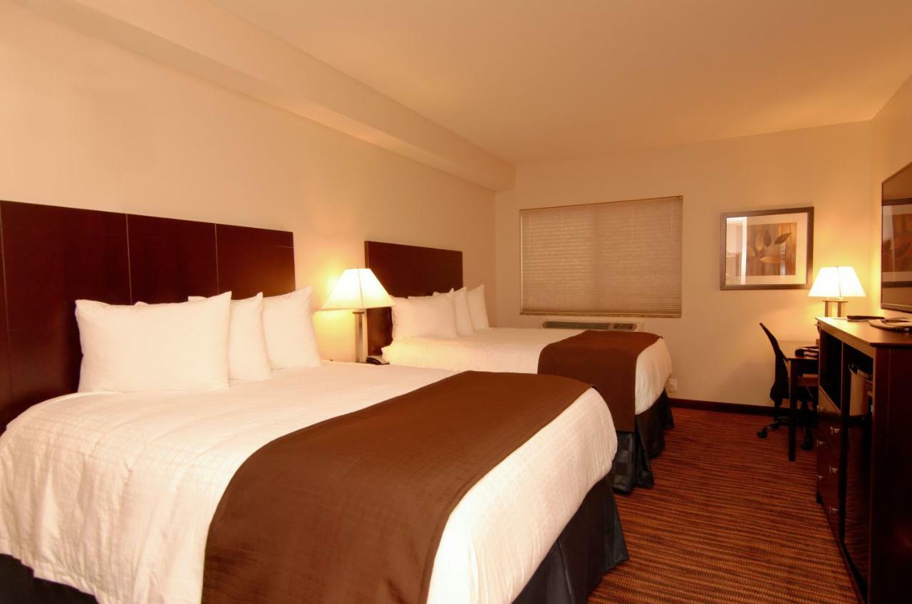 Hotel Cobblestone & Madison 3*