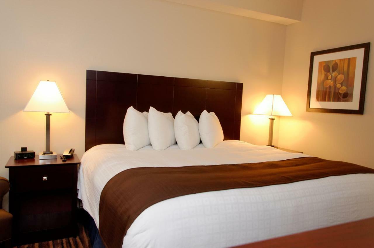 Cobblestone & Madison Hotel 3*