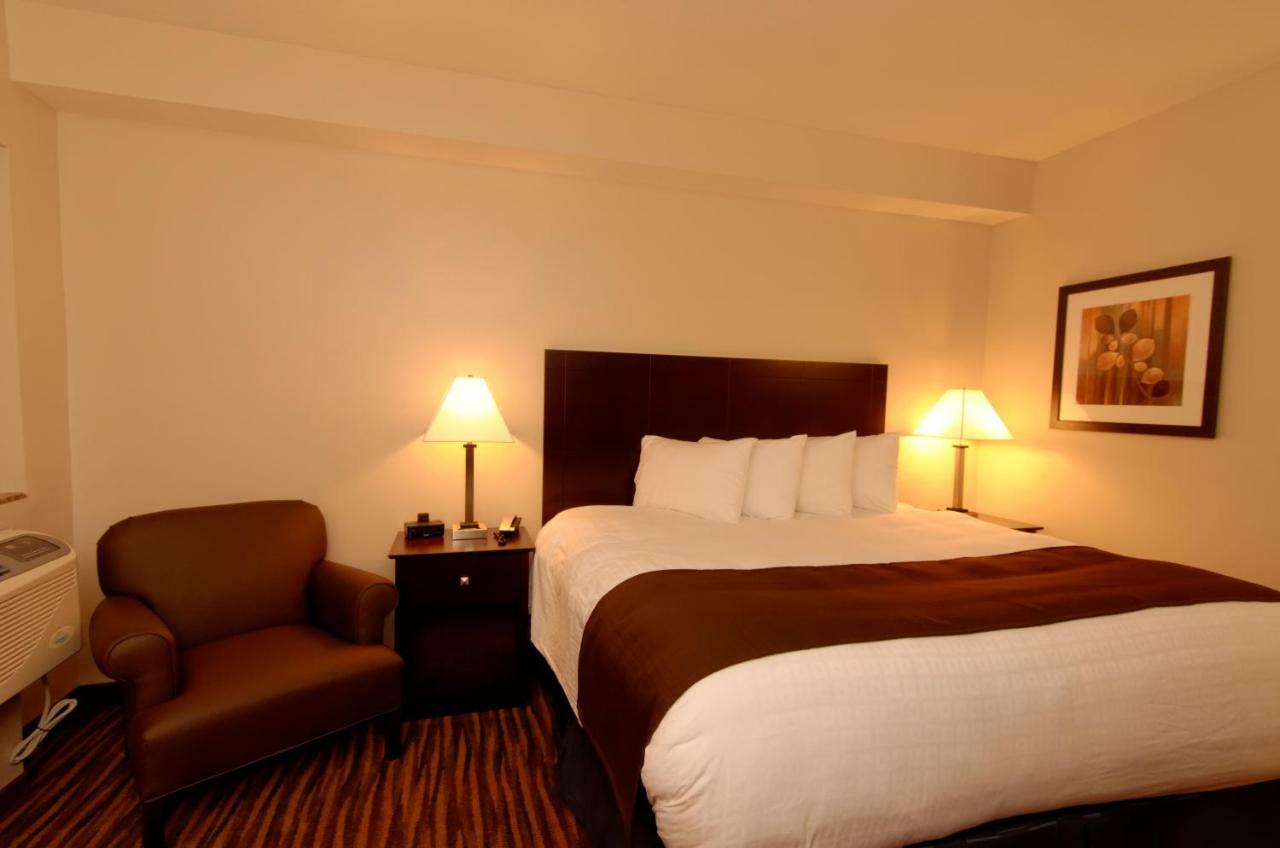 Hotel Cobblestone & Madison 3*